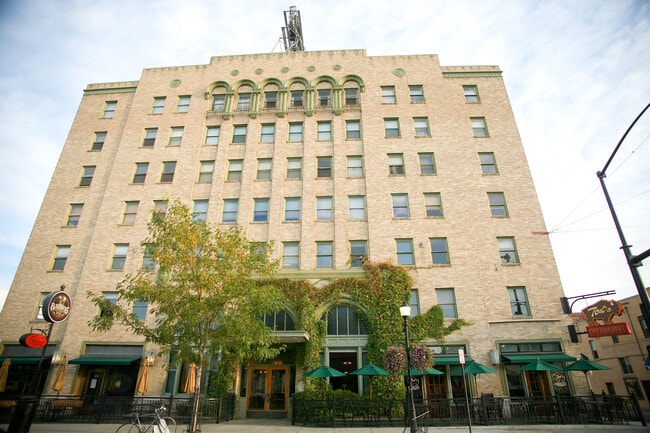 property at 105 W Main St