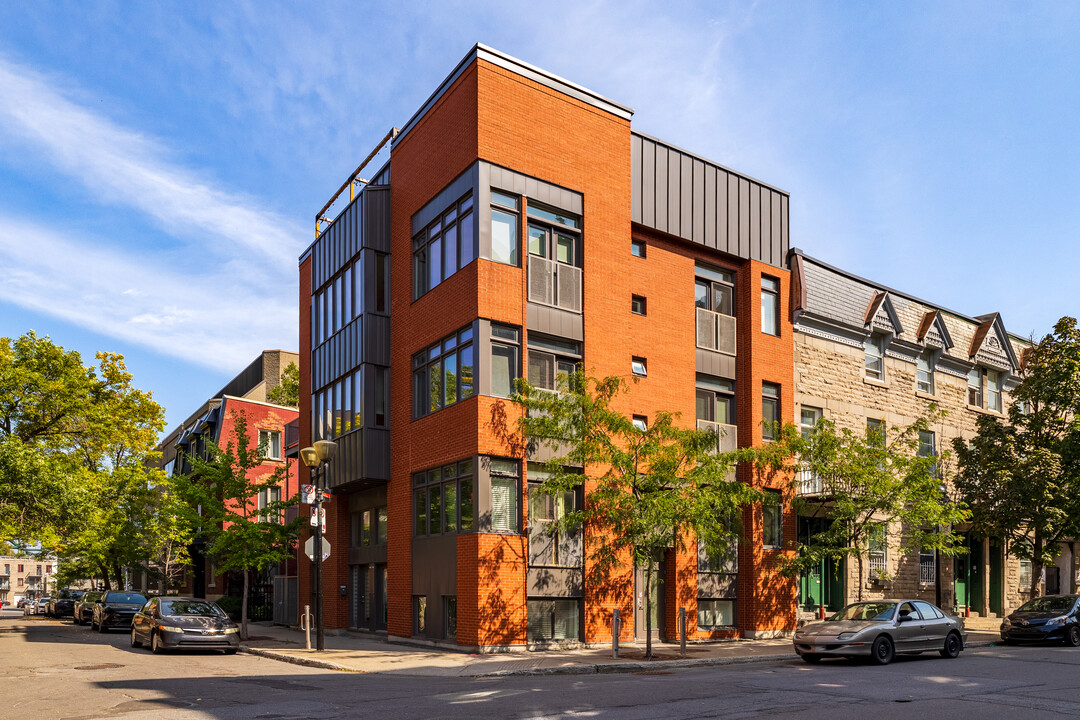 1241 De Champlain Rue in Montréal, QC - Building Photo