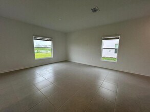 5686 Portico Pl in Kissimmee, FL - Building Photo - Building Photo