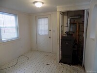 1046 Kelley St photo'