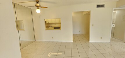 825 Sky Pine Way in Greenacres, FL - Building Photo - Building Photo