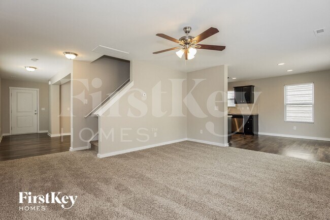 4908 Gibbons Link Rd in Charlotte, NC - Building Photo - Building Photo