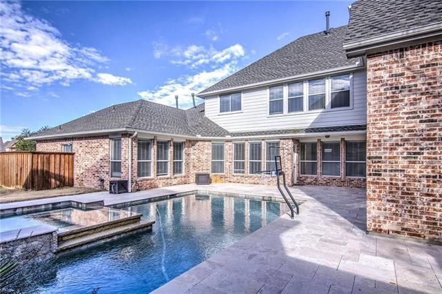 7217 Regency Ct in Plano, TX - Foto de edificio