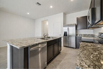 9271 Rock Harbour Wy in Tampa, FL - Foto de edificio - Building Photo