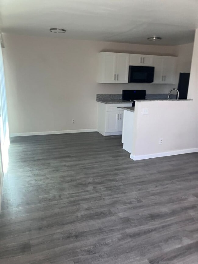 3030 N Edith Blvd in Tucson, AZ - Building Photo - Building Photo