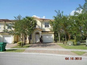 2845 SW 83rd Terrace in Miramar, FL - Building Photo - Building Photo