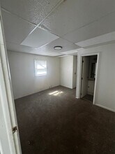 1002 Prouty Ave in Toledo, OH - Building Photo - Building Photo