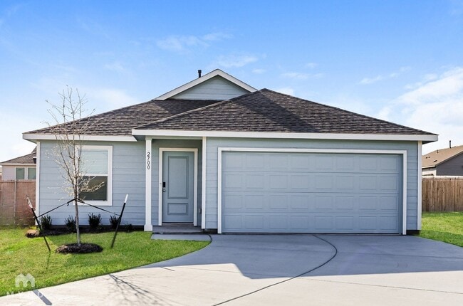 property at 2700 River Knl Ln