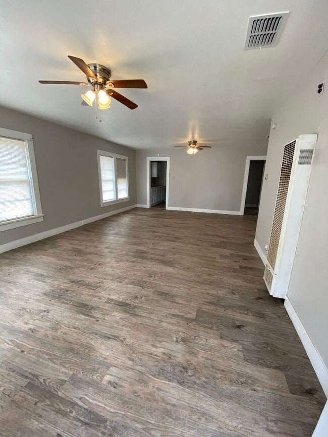 2616 23rd St in Lubbock, TX - Building Photo - Building Photo