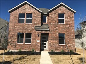 712 Long Run in Liberty Hill, TX - Building Photo