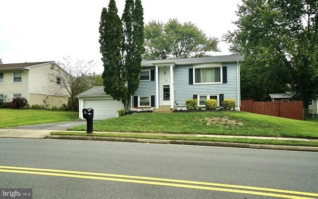 property at 12913 Kerrydale Rd