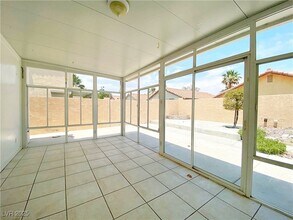 8316 Cove Landing Ave in Las Vegas, NV - Building Photo - Building Photo