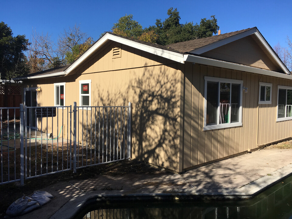 1906 2nd Ave in Walnut Creek, CA - Building Photo