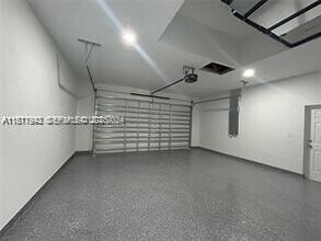 2044 Crawford Ave N in Lehigh Acres, FL - Building Photo - Building Photo