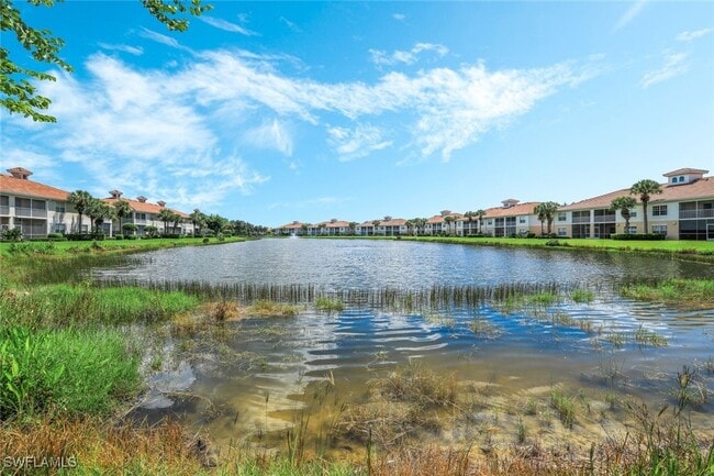 property at 3047 Horizon Ln