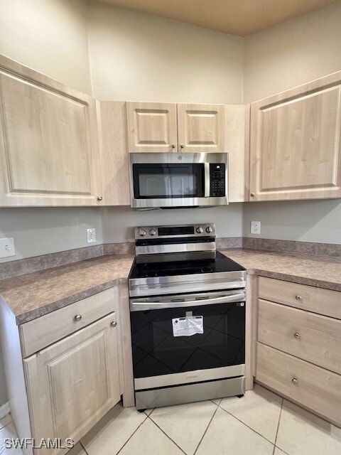 property at 2449 Daniel Ave N