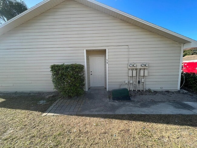 property at 34 Sandalwood Ct