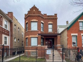 1536 N Hamlin Ave, Unit G in Chicago, IL - Building Photo