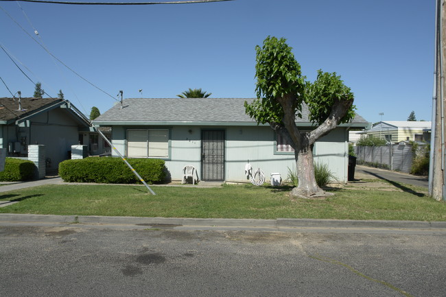 2811 Muir Ave in Atwater, CA - Building Photo - Building Photo