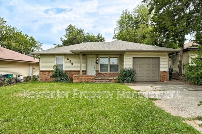 property at 628 E Hill St