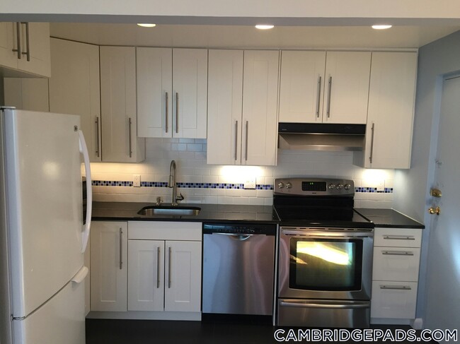 135 Inman St