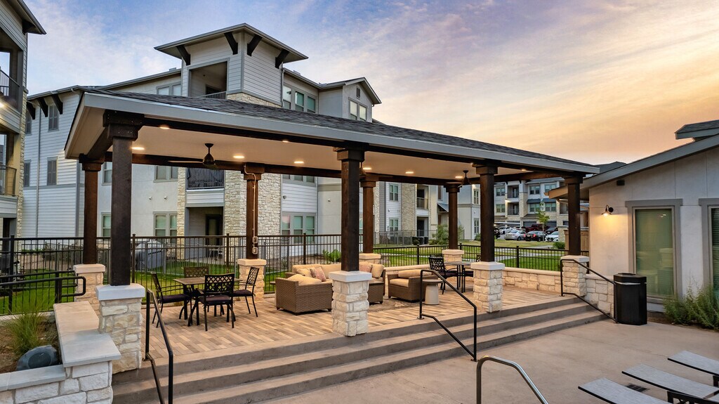 Windmill Ranch Apartments in Odessa, TX