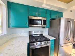855 W 2nd St in Los Angeles, CA - Building Photo - Building Photo
