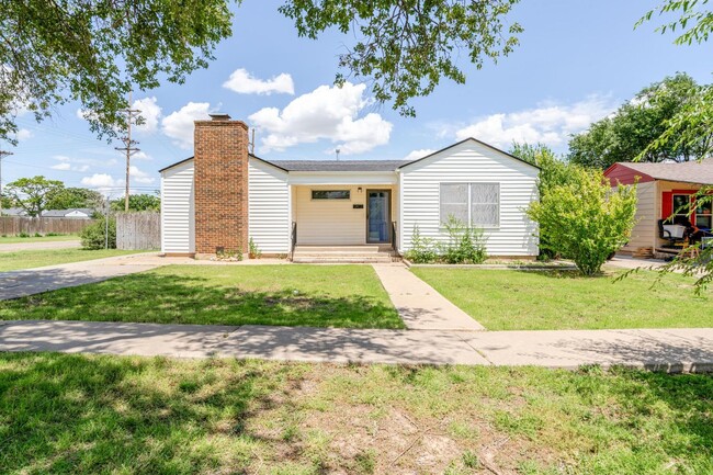 property at 1210 N Johnson St