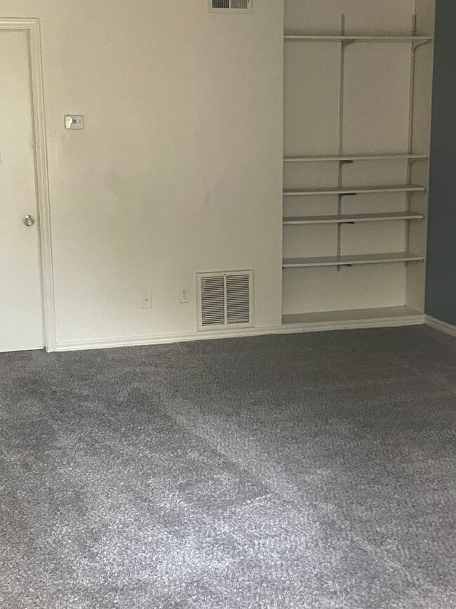 5116 S Delaware Pl in Tulsa, OK - Building Photo - Building Photo