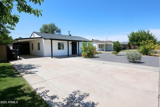 3822 N 11th Ave in Phoenix, AZ - Building Photo - Building Photo
