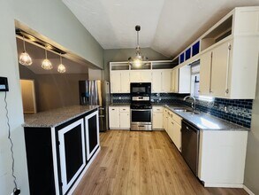 508 NW 171st St in Edmond, OK - Building Photo - Building Photo