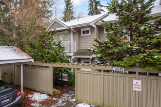 Roosevelt Townhomes in Seattle, WA - Building Photo - Building Photo