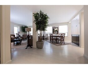 755 Boylston in Boston, MA - Foto de edificio - Building Photo