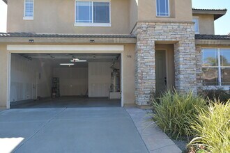 386 Edgewater Dr in San Marcos, CA - Building Photo - Building Photo