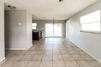 4705 King Cole Blvd in Orlando, FL - Building Photo - Building Photo