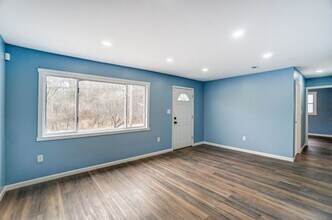 4692 Kirby Ave in Cincinnati, OH - Building Photo - Building Photo