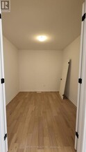181 Forestwalk St in Kitchener, ON - Building Photo - Building Photo