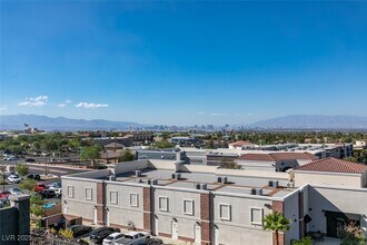 2162 Sunset Valley St in Henderson, NV - Building Photo - Building Photo
