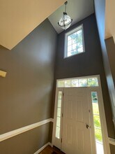 8292 La Gorce Pl in Mechanicsville, VA - Foto de edificio - Building Photo