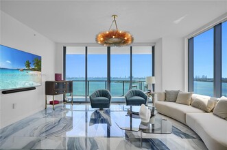 788 NE 23rd St in Miami, FL - Foto de edificio - Building Photo