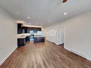 602 Koins Way in Bluffdale, UT - Foto de edificio - Building Photo