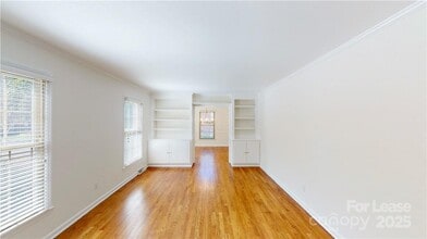 6810 Rosemary Ln in Charlotte, NC - Building Photo - Building Photo