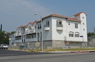 Colfax Villas Apartments