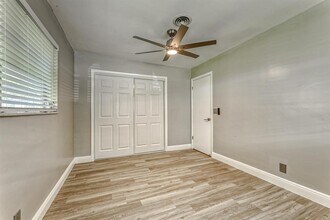 400 S Luna Ct, Unit 3 in Hollywood, FL - Building Photo - Building Photo