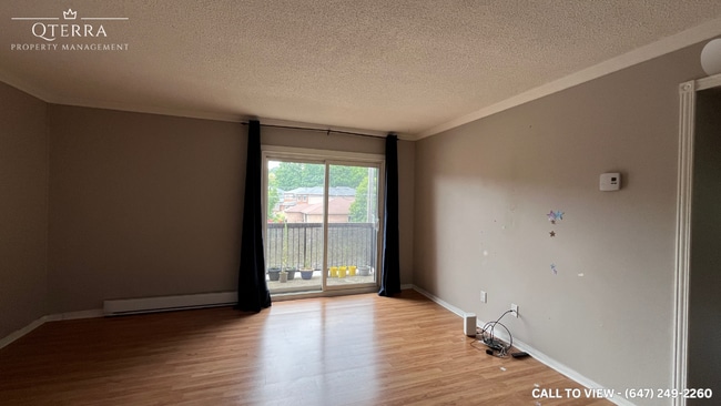 property at 147 Edgehill Dr