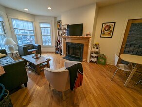 1118 W Wrightwood Ave in Chicago, IL - Building Photo - Building Photo