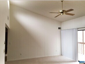 102 Turtle Creek Rd in Charlottesville, VA - Building Photo - Building Photo