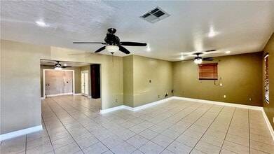 7530 New Castle St in New Orleans, LA - Building Photo - Building Photo