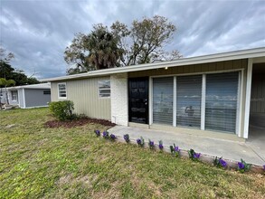 4427 W Montgomery Ave in Tampa, FL - Building Photo - Building Photo