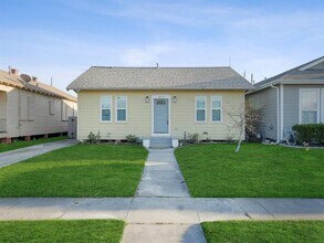 4019 Ave S in Galveston, TX - Building Photo - Building Photo